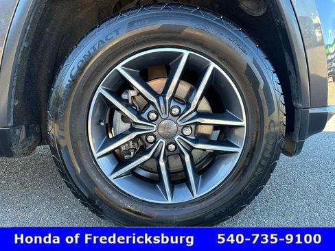 Used 2020 Jeep Grand Cherokee Limited w/ Luxury Group II image 15