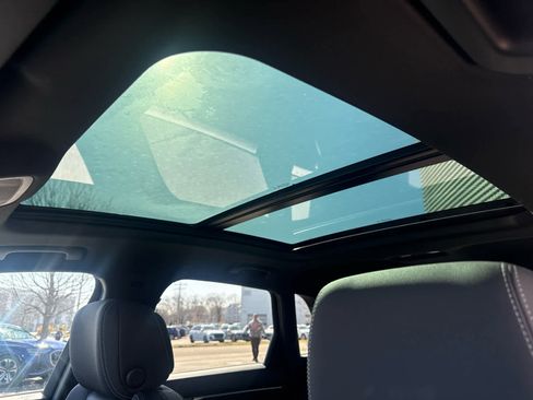 Used 2023 Audi Q3 2.0T Premium Plus w/ Premium Plus Package image 8