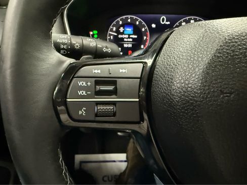Used 2024 Honda Civic Touring image 13