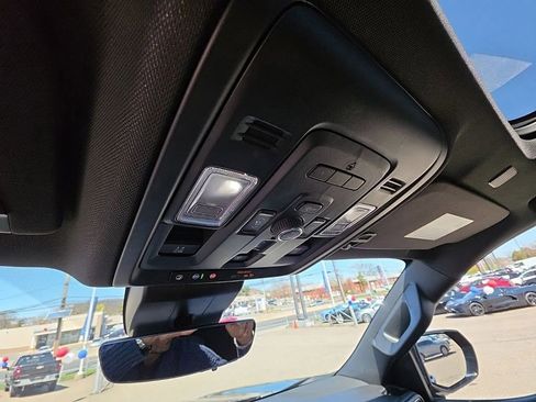 Used 2023 Chevrolet Tahoe High Country AWD/4WD image 21