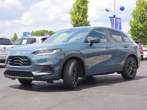 Used 2025 Honda HR-V Sport image 23