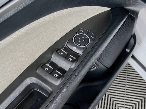 Used 2018 Ford Fusion S FWD image 30