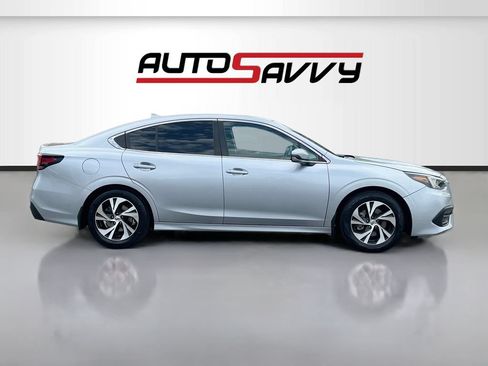 Used 2022 Subaru Legacy Premium AWD/4WD image 8