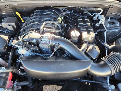 Used 2024 Dodge Durango GT image 17