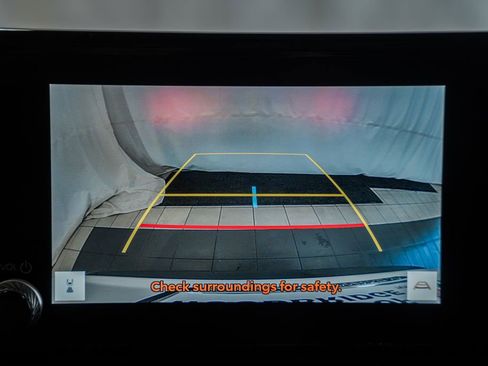 Used 2025 Toyota RAV4 XLE image 41