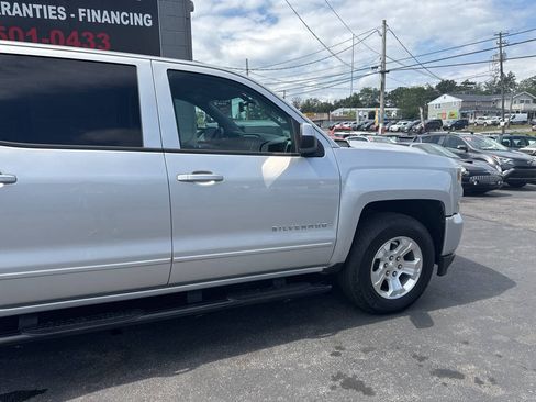 Used 2018 Chevrolet Silverado 1500 LT w/ All Star Edition AWD/4WD image 11