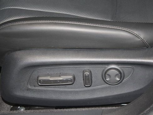 Used 2025 Honda Accord Sport image 11