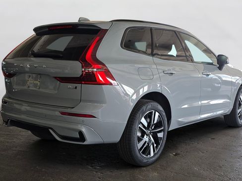 New 2026 Volvo XC60 B5 Core w/ Climate Package AWD/4WD image 5