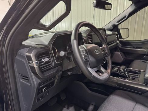Used 2023 Ford F150 XLT AWD/4WD image 12