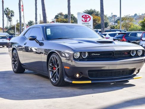 Used 2021 Dodge Challenger R/T Scat Pack w/ Plus Package image 4