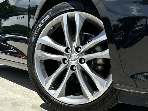 Used 2024 Chevrolet Malibu LT FWD image 10
