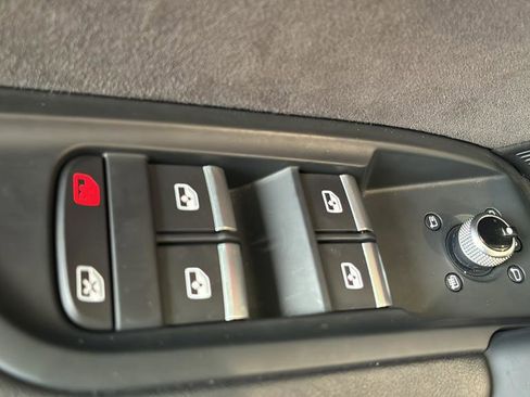 Used 2018 Audi SQ5 Prestige AWD/4WD image 21