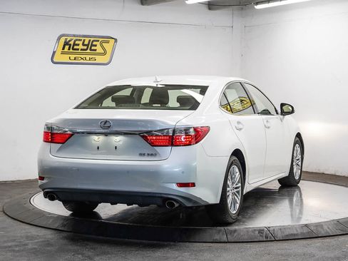 Used 2013 Lexus ES 350 w/ Premium Pkg FWD image 4