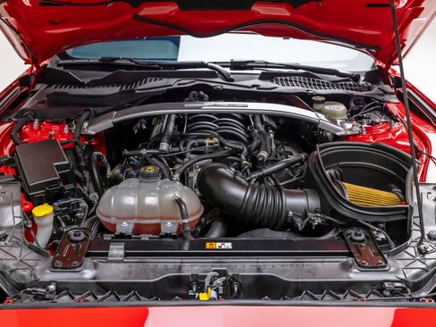 Used 2016 Ford Mustang Shelby GT350R w/ GT350R Equipment Group 920A image 58