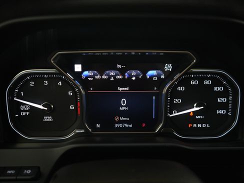 Used 2019 GMC Sierra 1500 Denali w/ Technology Package AWD/4WD image 23