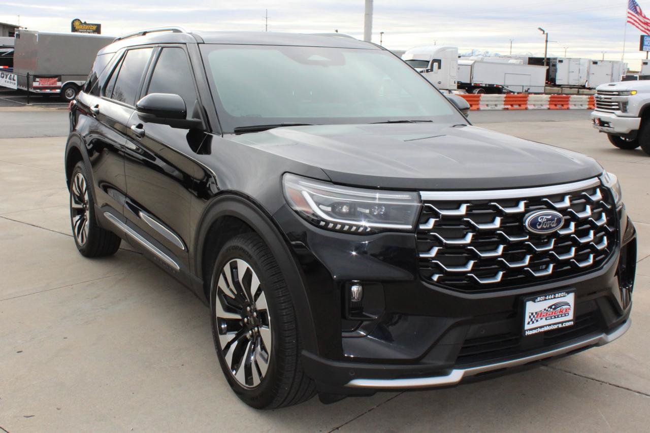 Used 2025 Ford Explorer Platinum w/ LUX Leather Package AWD/4WD image 16