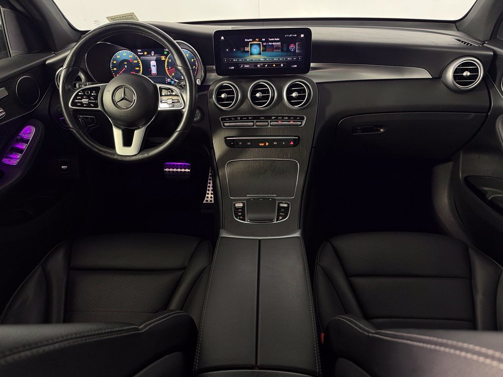 Used 2022 Mercedes-Benz GLC 300 4MATIC w/ AMG Line image 12