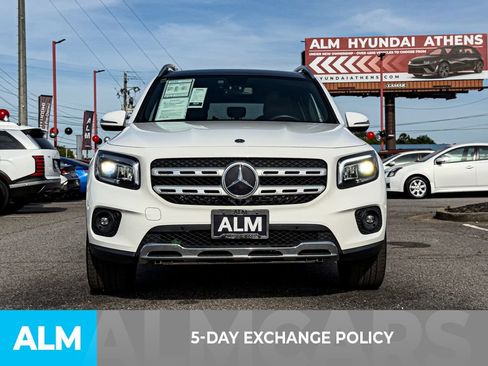 Used 2022 Mercedes-Benz GLB 250 4MATIC w/ Premium Package image 3