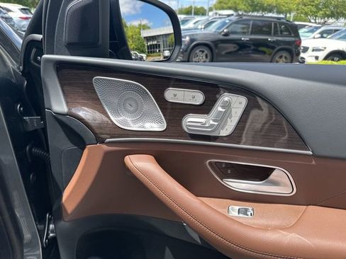 New 2026 Mercedes-Benz GLS 450 4MATIC image 46