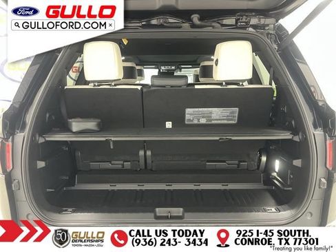 Used 2024 Toyota Sequoia Capstone AWD/4WD image 11