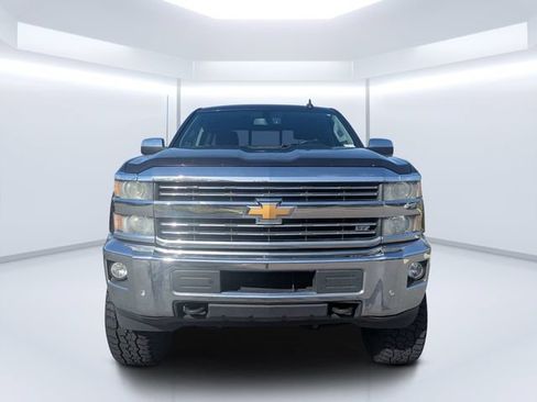Used 2015 Chevrolet Silverado 2500 LTZ w/ LTZ Plus Package AWD/4WD image 8