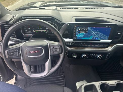 Used 2023 GMC Sierra 1500 Elevation AWD/4WD image 19