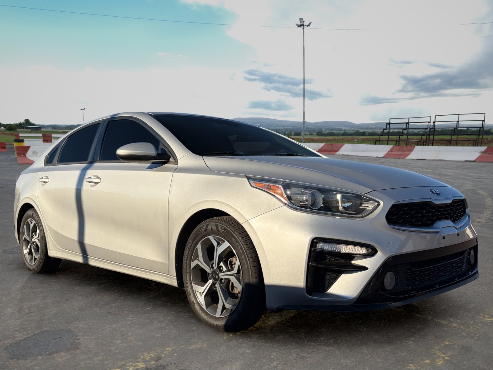 Certified 2021 Kia Forte LXS FWD image 2