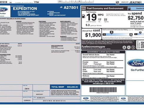 Used 2018 Ford Expedition XLT w/ Equipment Group 202A AWD/4WD image 2