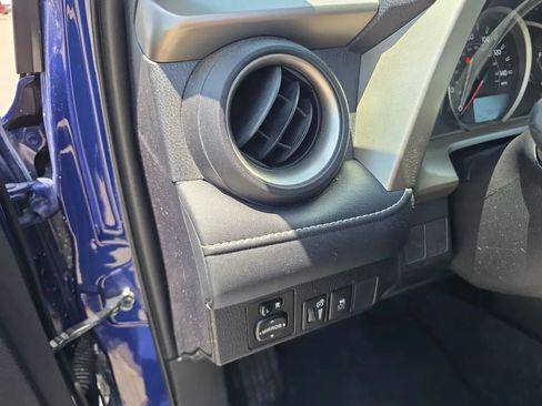 Used 2014 Toyota RAV4 XLE w/ Preferred Accessory Package FWD image 29