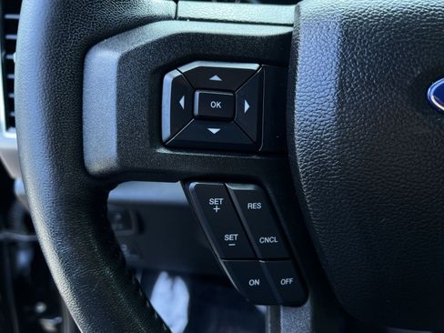 Used 2017 Ford F150 XLT w/ Equipment Group 301A Mid AWD/4WD image 22
