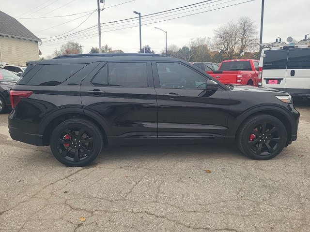 Used 2023 Ford Explorer ST w/ Technology Package AWD/4WD image 7