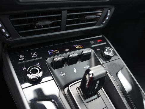 Certified 2025 Porsche 911 Carrera T image 24