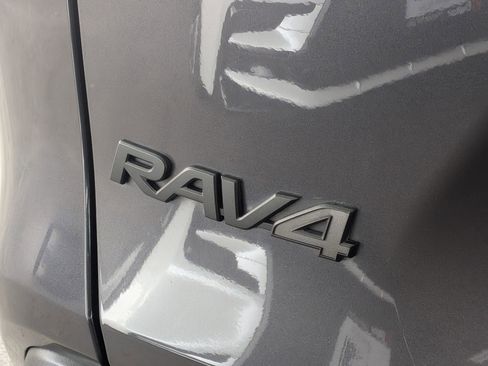 Certified 2022 Toyota RAV4 TRD Off-Road image 33