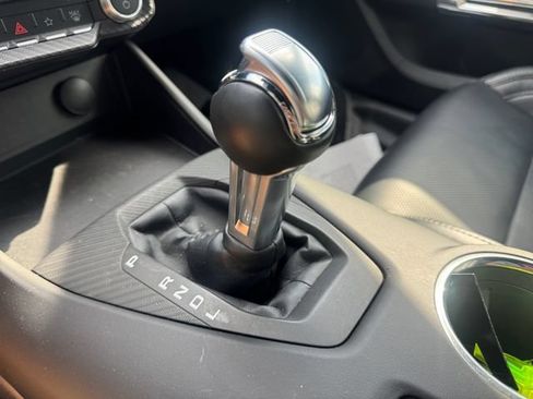 Used 2025 Ford Mustang Premium RWD image 18