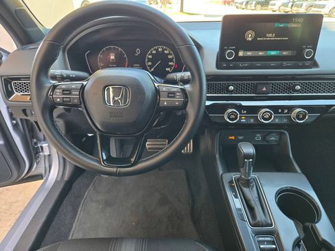 Used 2024 Honda Civic Sport image 9