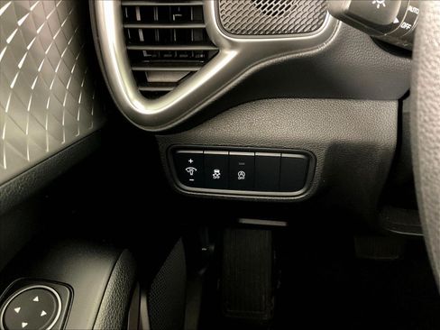 Used 2023 Kia Soul LX FWD image 14