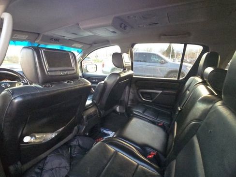 Used 2015 Nissan Armada Platinum image 10