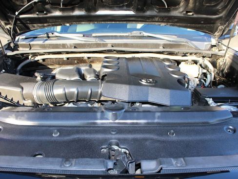 Used 2014 Toyota 4Runner SR5 Premium image 34