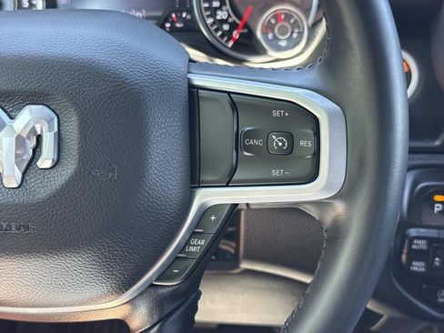 Used 2022 RAM 1500 Big Horn AWD/4WD image 13