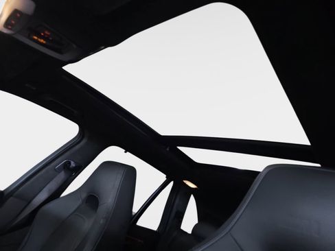 Used 2018 BMW X5 M image 29