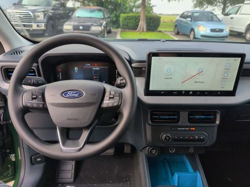 New 2025 Ford Maverick XLT image 20