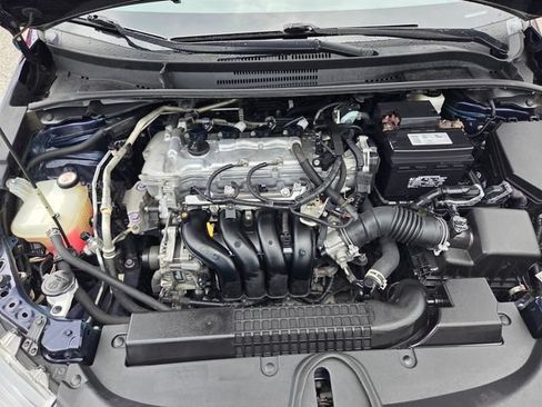Used 2021 Toyota Corolla LE FWD image 21