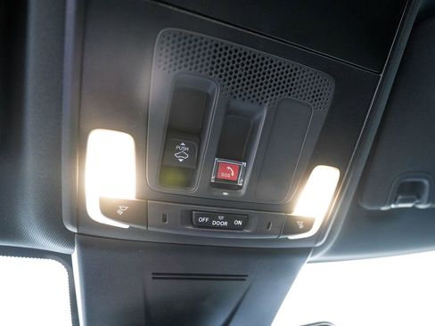 Used 2025 Honda Civic Sport image 28