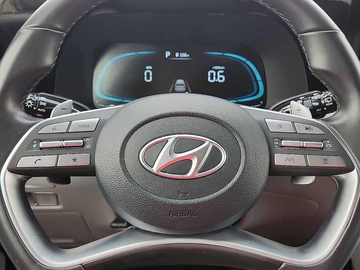 Used 2025 Hyundai Palisade SEL FWD image 12
