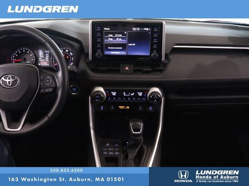Used 2020 Toyota RAV4 XLE w/ Convenience Package image 19