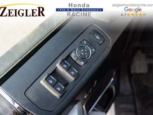 Used 2017 Ford F350 Lariat image 19