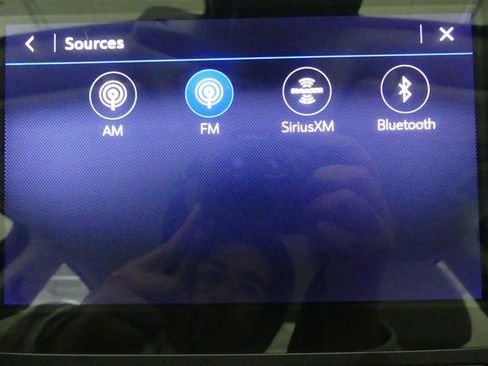 Used 2024 Chevrolet Malibu LT image 14