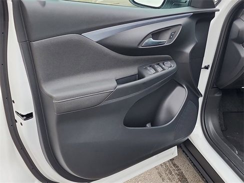 New 2026 Buick Envista Preferred image 10