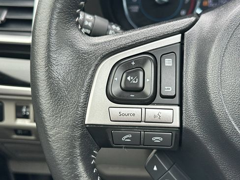 Used 2018 Subaru Forester 2.5i Limited AWD/4WD image 25