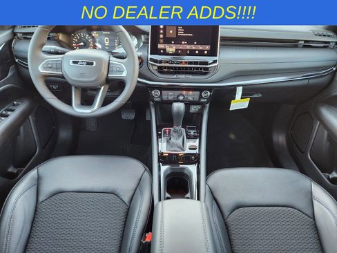 New 2026 Jeep Compass Latitude AWD/4WD image 23